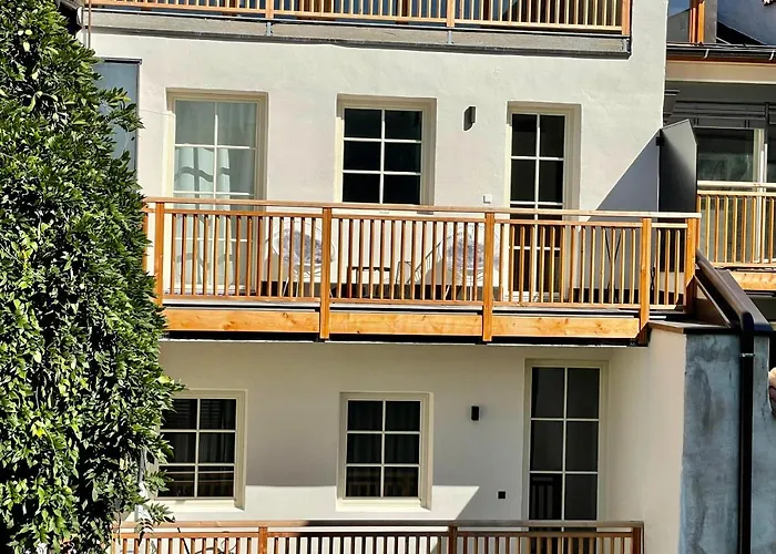 Rosa's Boutique * Μεράνο